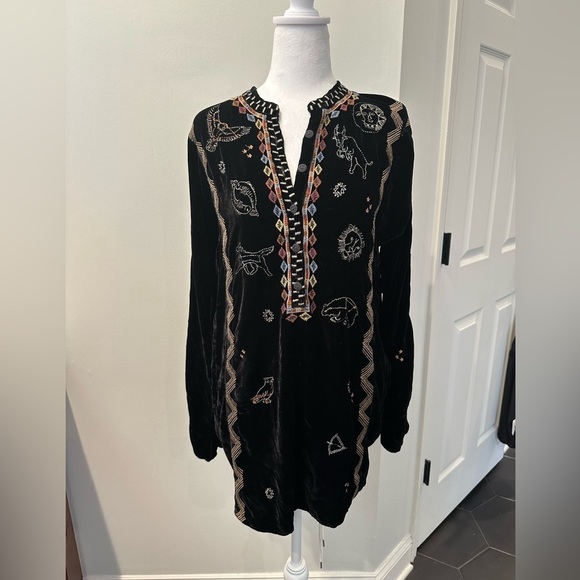 Johnny Was Biya Lyra Silk-blend Velvet Blouse In Black small - Picture 4 of 10